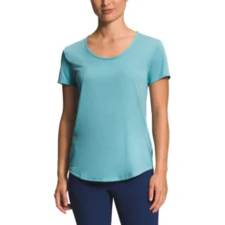 The North Face Women's Elevation Life Short-Sleeve Shirt -Outlet Cladique Store NF0A82XC LV2 hero